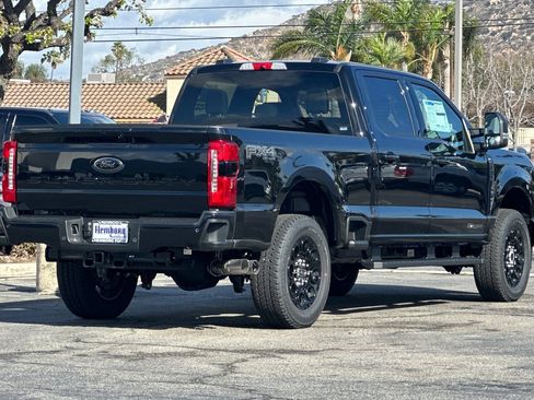 New 2025 Ford F250 XLT w/ Black Appearance Package image 4
