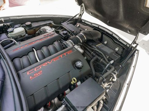 Used 2005 Chevrolet Corvette Convertible w/ Preferred Equipment Group RWD image 25