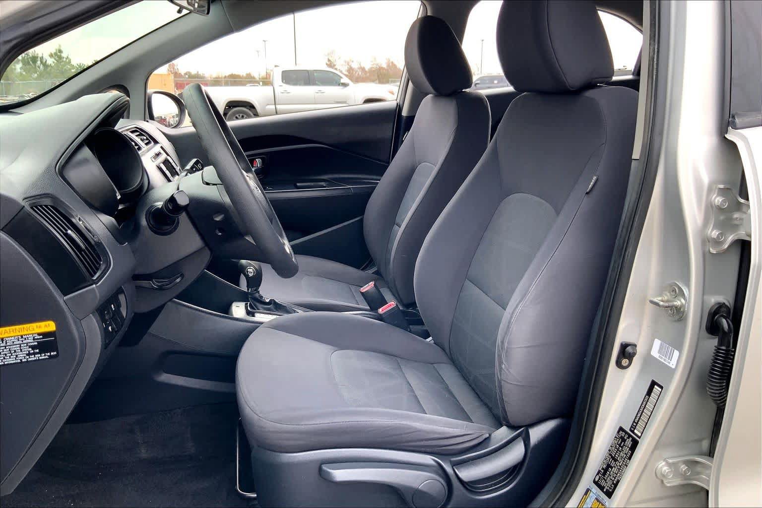 Used 2012 Kia Rio LX w/ PWR Pkg FWD image 8