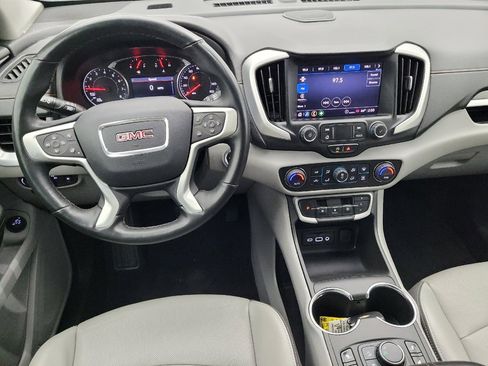 Used 2023 GMC Terrain SLT image 22