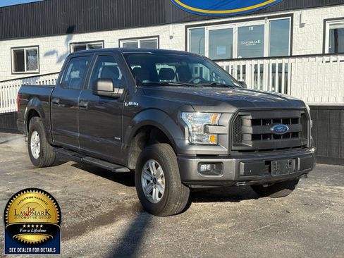 Used 2017 Ford F150 XL w/ Equipment Group 101A Mid image 3