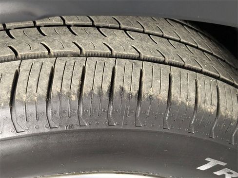 Used 2024 Subaru Outback Touring image 9