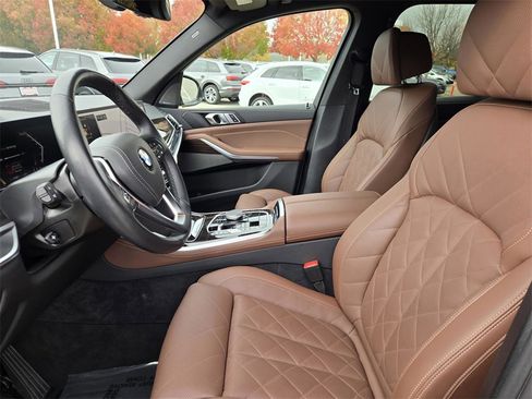 Used 2025 BMW X5 xDrive40i image 27