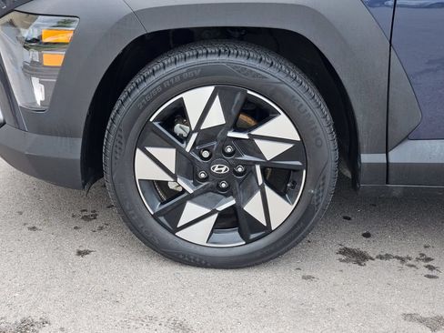 Certified 2024 Hyundai Kona SEL w/ Convenience Package FWD image 8