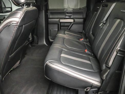 Used 2020 Ford F250 Platinum w/ Tremor Off-Road Package image 31