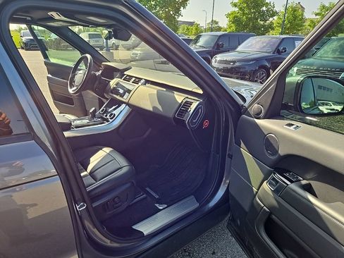 Used 2019 Land Rover Range Rover Sport HSE AWD/4WD image 20