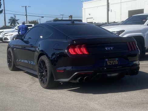 Used 2020 Ford Mustang GT RWD image 4