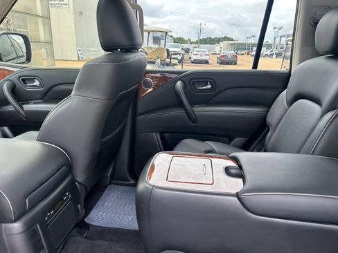 Used 2018 INFINITI QX80 2WD w/ Driver Assistance Package image 13