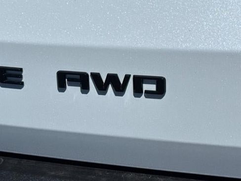 New 2026 Chevrolet Traverse LT w/ Enhanced Driving Package AWD/4WD image 34