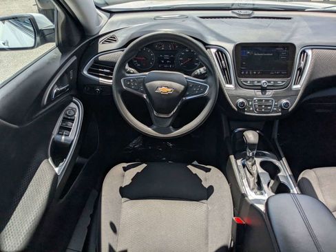 Used 2024 Chevrolet Malibu LT FWD image 15