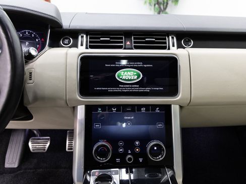 Used 2021 Land Rover Range Rover Westminster Edition image 18