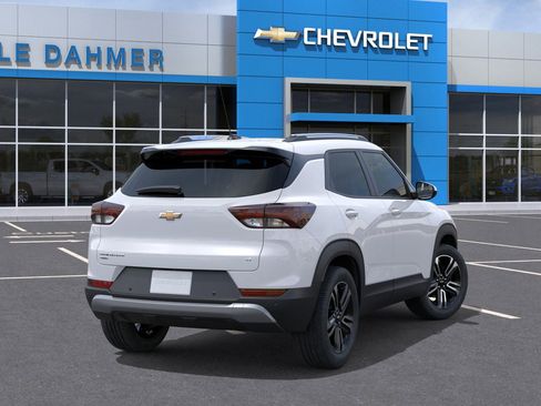 New 2026 Chevrolet TrailBlazer LT w/ Convenience Package AWD/4WD image 4