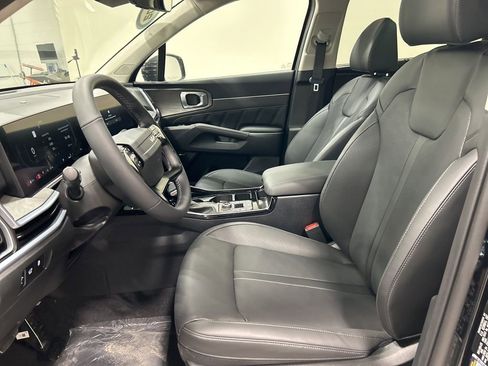 New 2026 Kia Sorento SX image 9