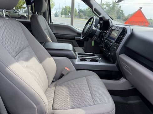 Used 2020 Ford F150 XLT w/ Equipment Group 302A Luxury AWD/4WD image 34