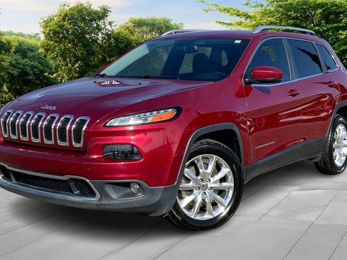 Used 2017 Jeep Cherokee Limited image 1