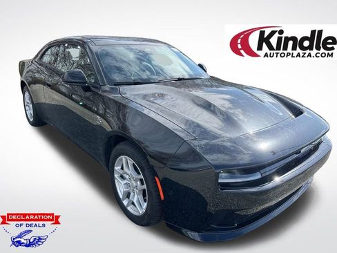 New 2025 Dodge Charger R/T w/ Quick Order Package 25M R/T image 1