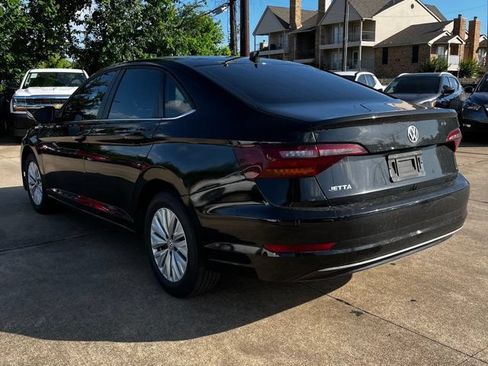 Used 2019 Volkswagen Jetta FWD image 10