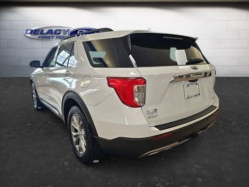 Used 2020 Ford Explorer XLT w/ Equipment Group 202A AWD/4WD image 4