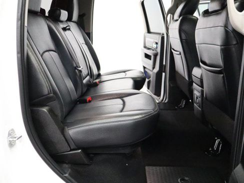 Used 2018 RAM 3500 Laramie w/ Sport Appearance Group AWD/4WD image 10