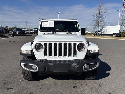 Used 2023 Jeep Wrangler Sahara image 3