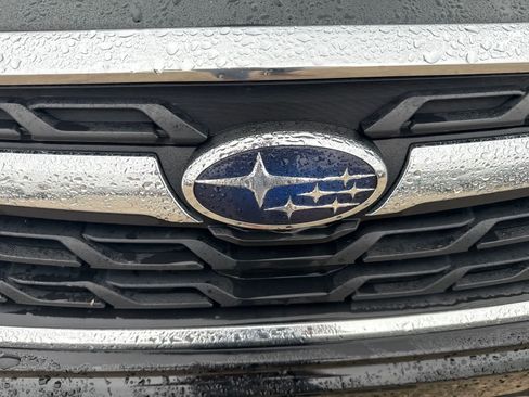 Used 2018 Subaru Forester 2.5i Limited AWD/4WD image 11