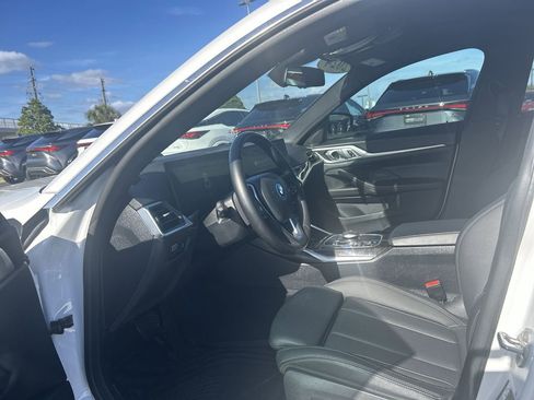 Used 2024 BMW i4 eDrive40 w/ Convenience Package image 30