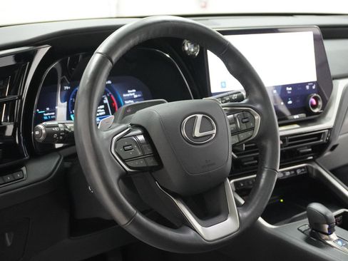 Used 2025 Lexus TX 350 AWD w/ Technology Package image 18