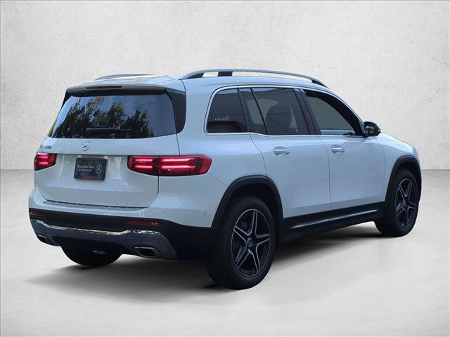 Used 2026 Mercedes-Benz GLB 250 image 2