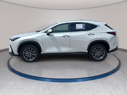 Used 2024 Lexus NX 250 FWD image 8