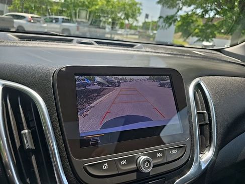 Used 2019 Chevrolet Equinox LT AWD/4WD image 27