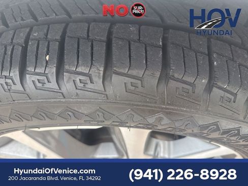 Used 2021 Hyundai Palisade Limited FWD image 18