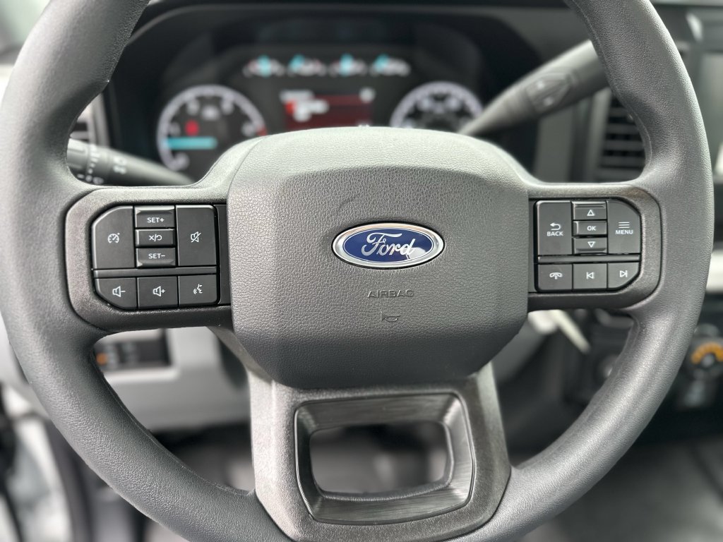 New 2025 Ford F250 XL RWD image 21