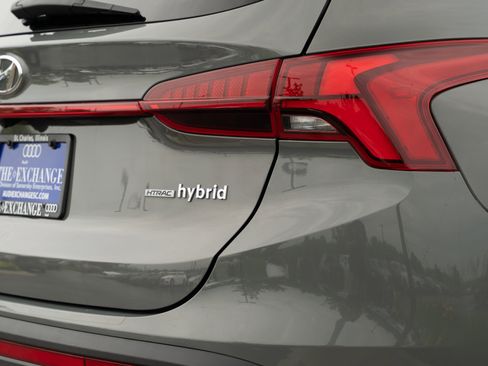 Used 2023 Hyundai Santa Fe Limited w/ Cargo Package AWD/4WD image 33