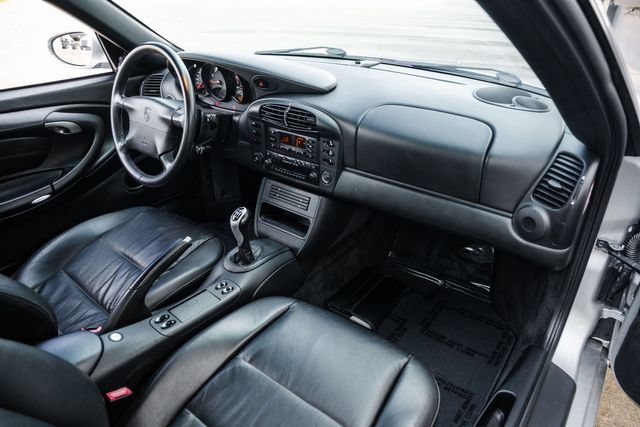 Used 2000 Porsche 911 Carrera RWD image 17