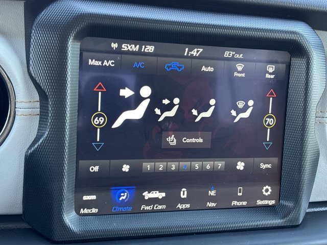 Used 2023 Jeep Gladiator Overland AWD/4WD image 31