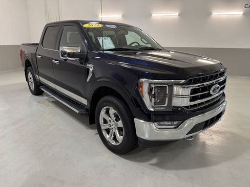Used 2021 Ford F150 Lariat w/ Equipment Group 502A High AWD/4WD image 4