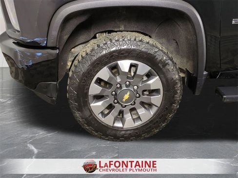 Certified 2023 Chevrolet Silverado 2500 Custom w/ Custom Convenience Package image 30