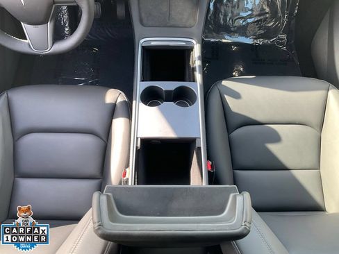 Used 2023 Tesla Model Y Long Range AWD/4WD image 47