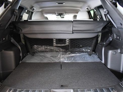 New 2026 Mitsubishi Outlander SE FWD image 18