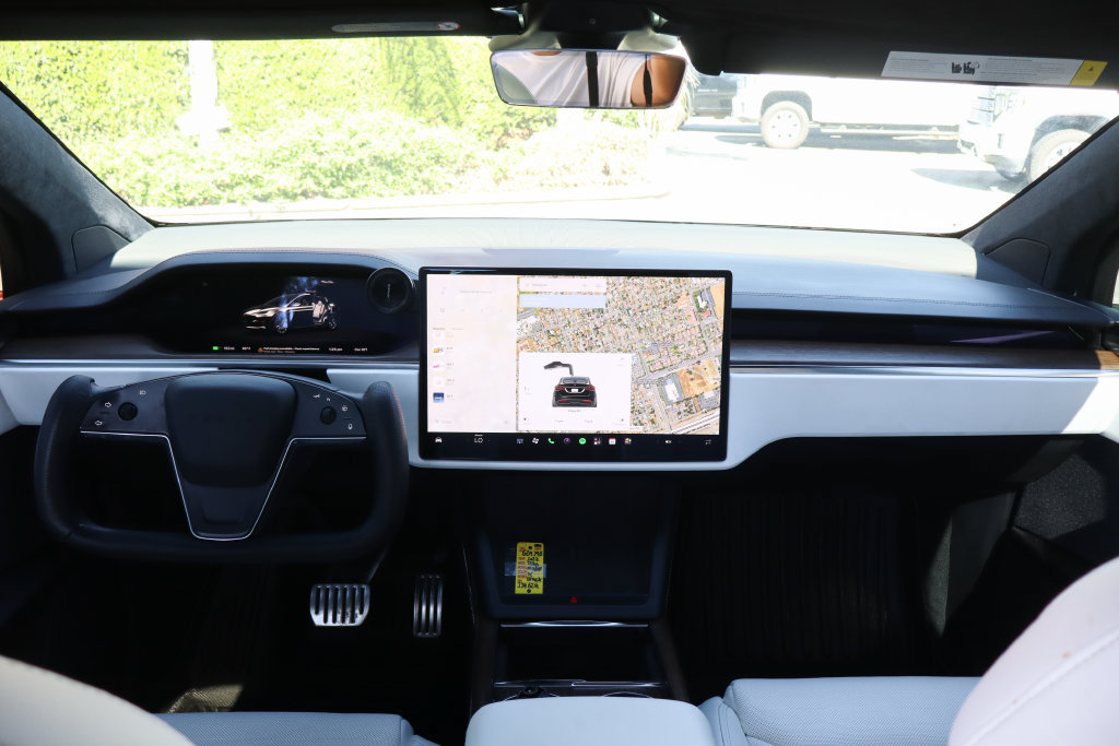 Used 2022 Tesla Model X AWD/4WD image 21