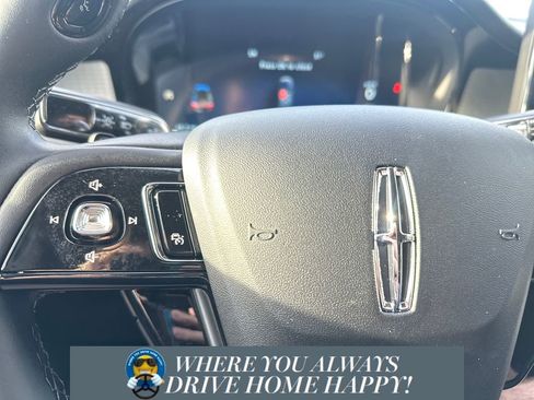 New 2026 Lincoln Corsair Premiere image 14