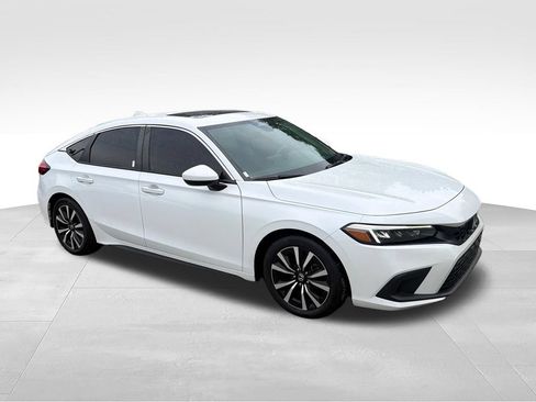 Used 2024 Honda Civic EX-L image 7