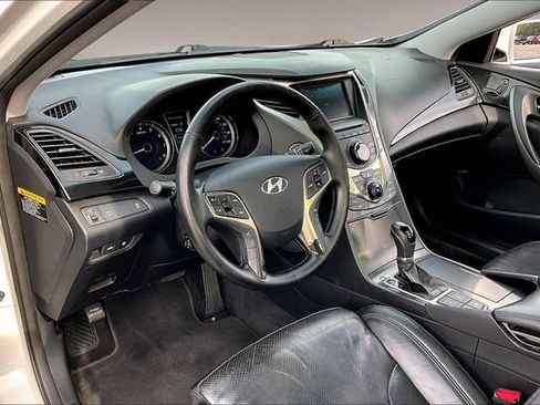 Used 2013 Hyundai Azera w/ Technology Pkg image 17