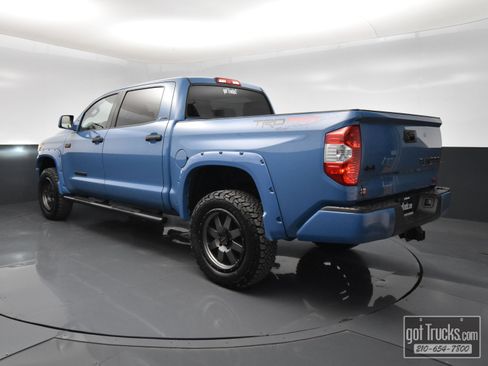 Used 2019 Toyota Tundra SR5 w/ SR5 Upgrade Package image 5