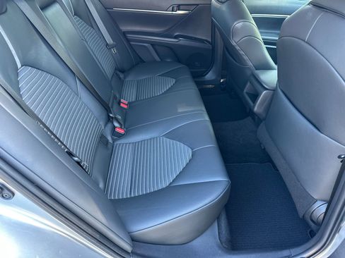 Used 2019 Toyota Camry SE image 15