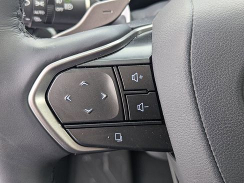 Certified 2025 Lexus RX 350 w/ Luxury Package image 27