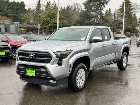 New 2026 Toyota Tacoma SR5 image 3