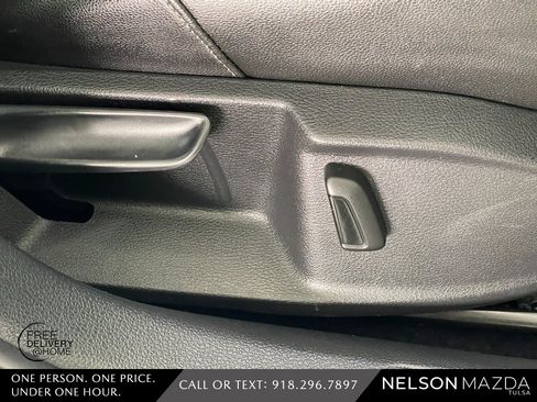 Used 2017 Volkswagen Golf Alltrack S image 45