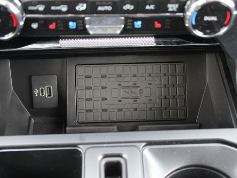 New 2025 Ford F150 Lariat w/ Equipment Group 501A Mid image 36