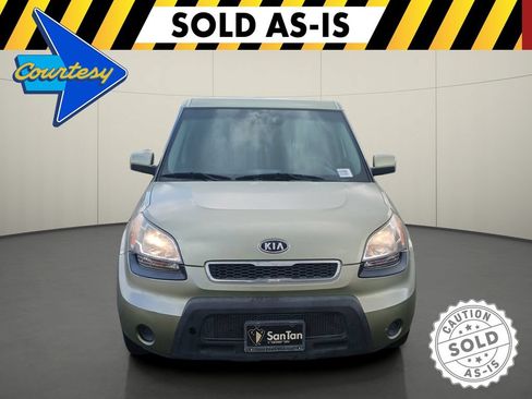 Used 2011 Kia Soul + FWD image 2